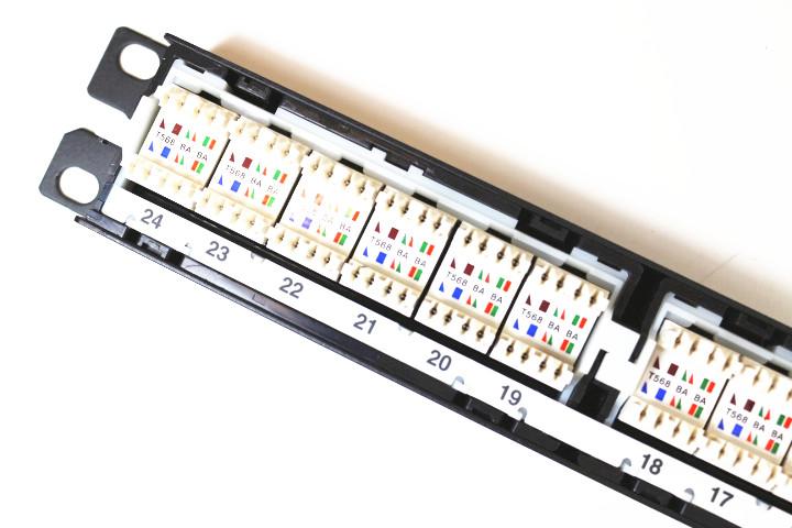 Panduit NK6PPG24Y CAT6 Netkey Rack Mount Patch Panel, 24 Port – FalconTech