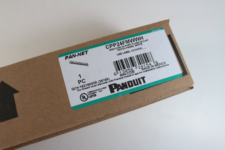 CPP24FMWWH, Panduit Mini Com 24 port Flush Mount Patch Panel  ( MOQ10 ; Increment10 )